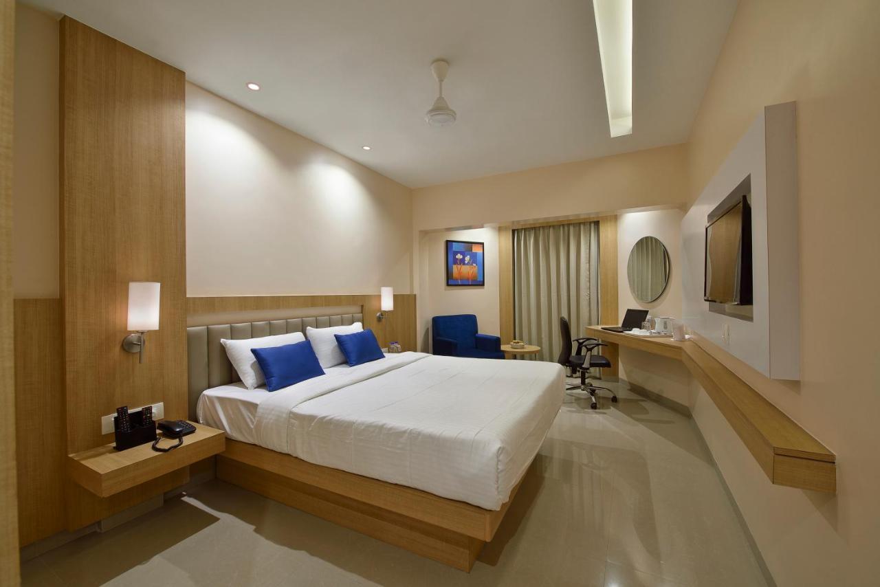 The Eastern Hotel Ankleshwar Exterior photo