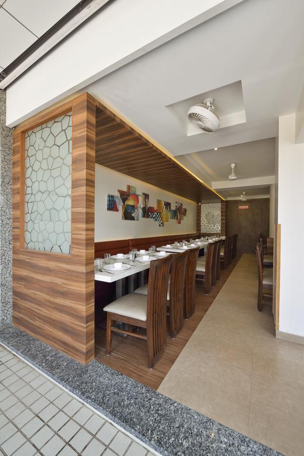 The Eastern Hotel Ankleshwar Exterior photo